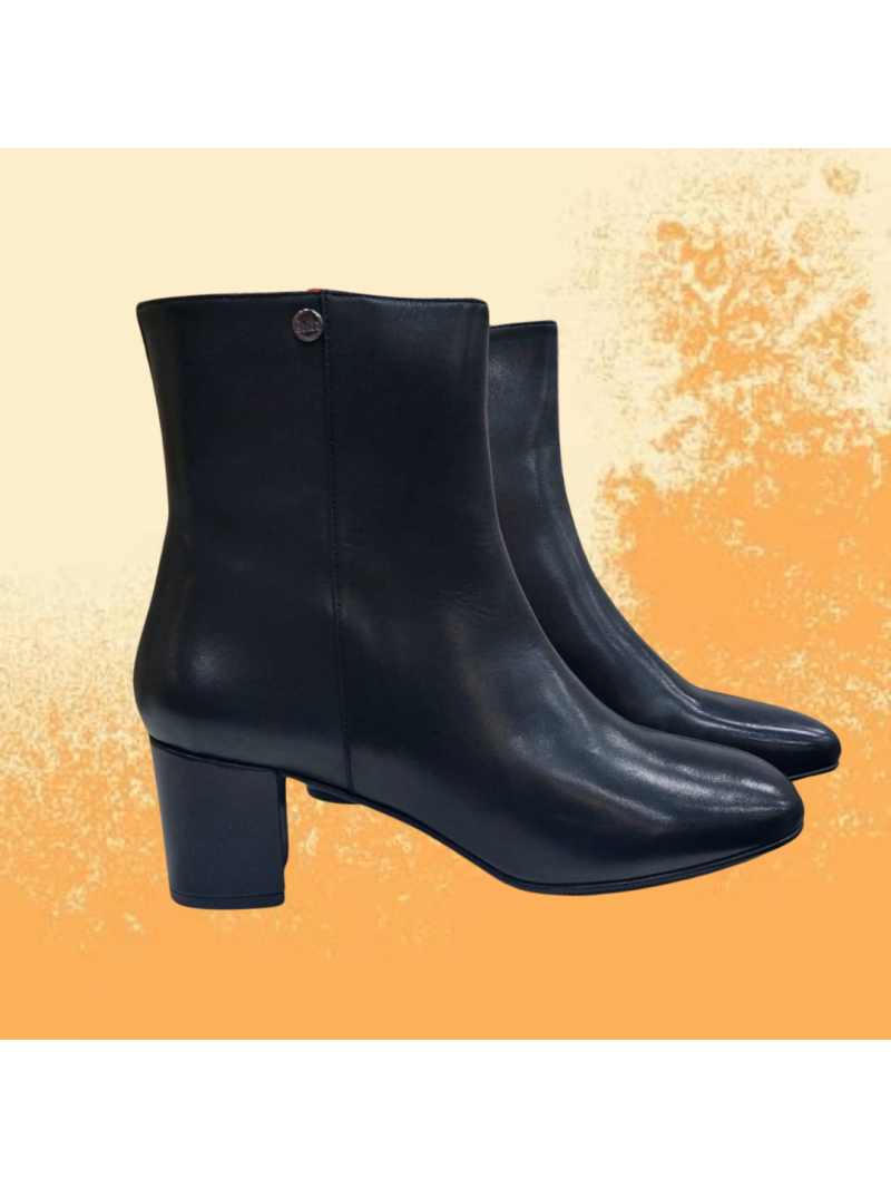 Botins Pretos Com Salto Ruika